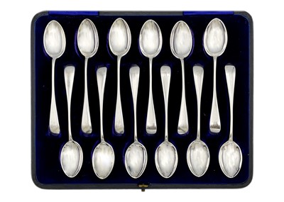 Lot 302 - A set of twelve silver teaspoons within a fitted case by John Millward Banks.