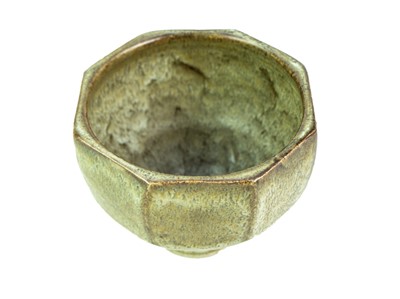 Lot 1083 - Jeremy LEACH (1941)