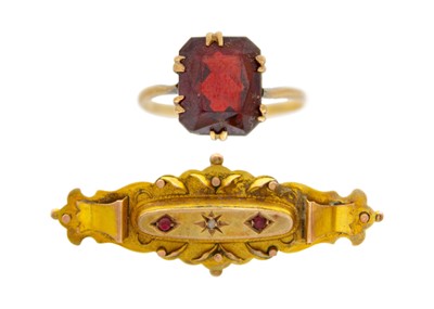 Lot 113 - A Victorian 9k diamond and paste set brooch, with a 9k garnet solitaire ring.