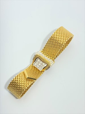 Lot 2535 - A 1970's heavy 18ct yellow and white gold mesh...