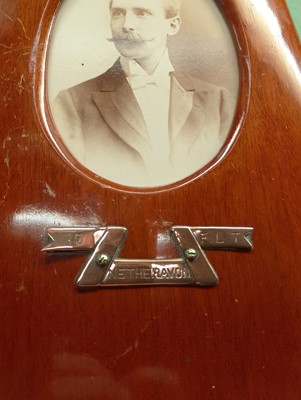 Lot 1051 - Propellers