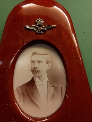 Lot 1051 - Propellers