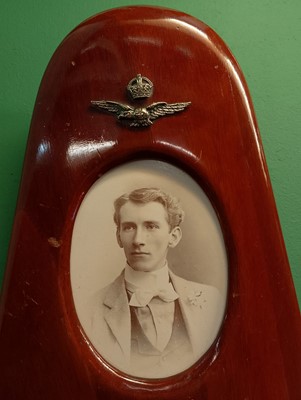 Lot 1051 - Propellers