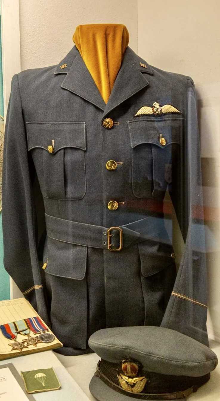 Lot 1179 - The War Gallery