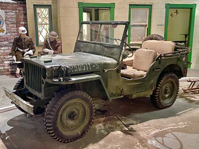 Lot 891 - Britain in the Blitz