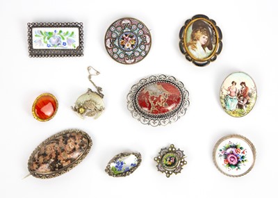 Lot 300 - A selection of eleven various antique brooches.