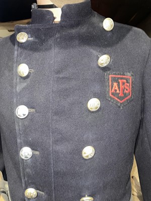 Lot 1002 - Britain in the Blitz