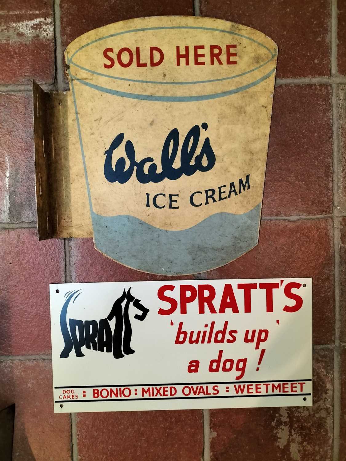 Lot 927 - Britain in the Blitz