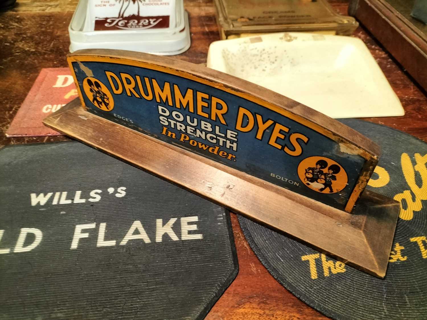 Lot 902 - Britain in the Blitz