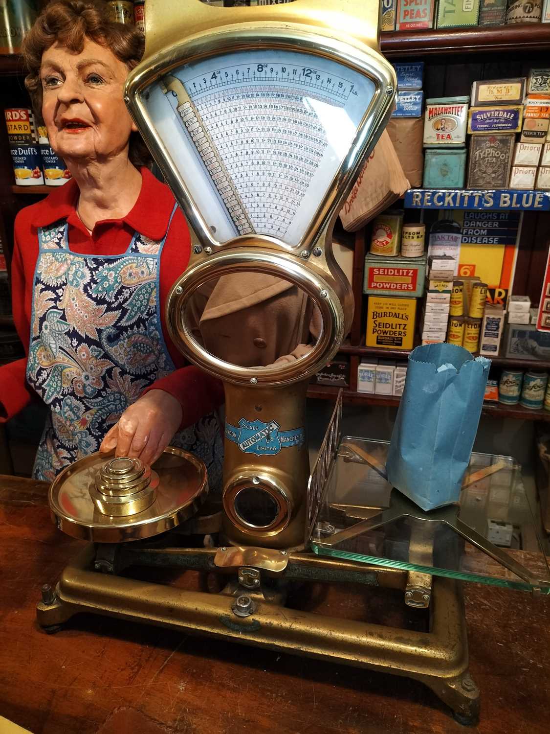 Lot 903 - Britain in the Blitz