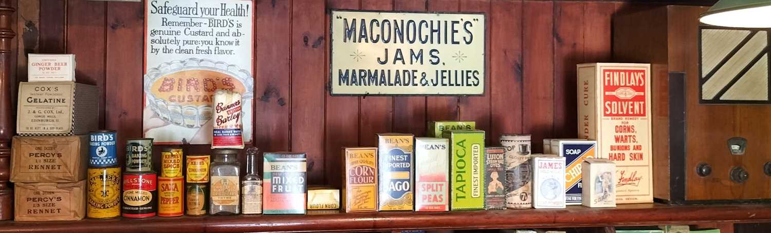 Lot 913 - Britain in the Blitz