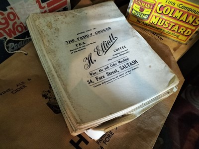 Lot 919 - Britain in the Blitz