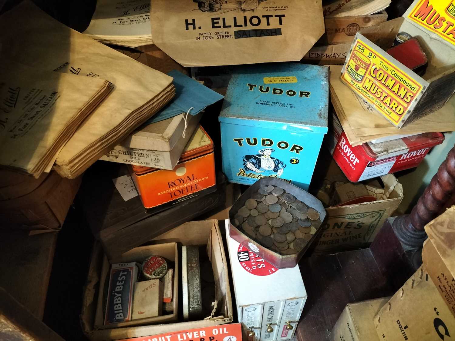 Lot 919 - Britain in the Blitz