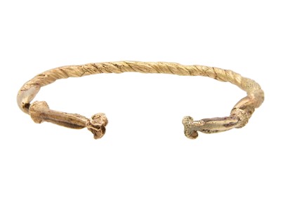 Lot 260 - A yellow gold bangle, possibly ancient.