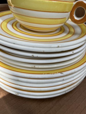 Lot 305 - Midwinter Stonehenge 'Sun' coffee pot and four dinner plates.