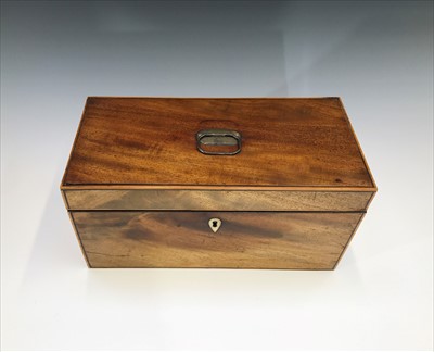 Lot 168 - A late 18th/early 19th century tea caddy of...