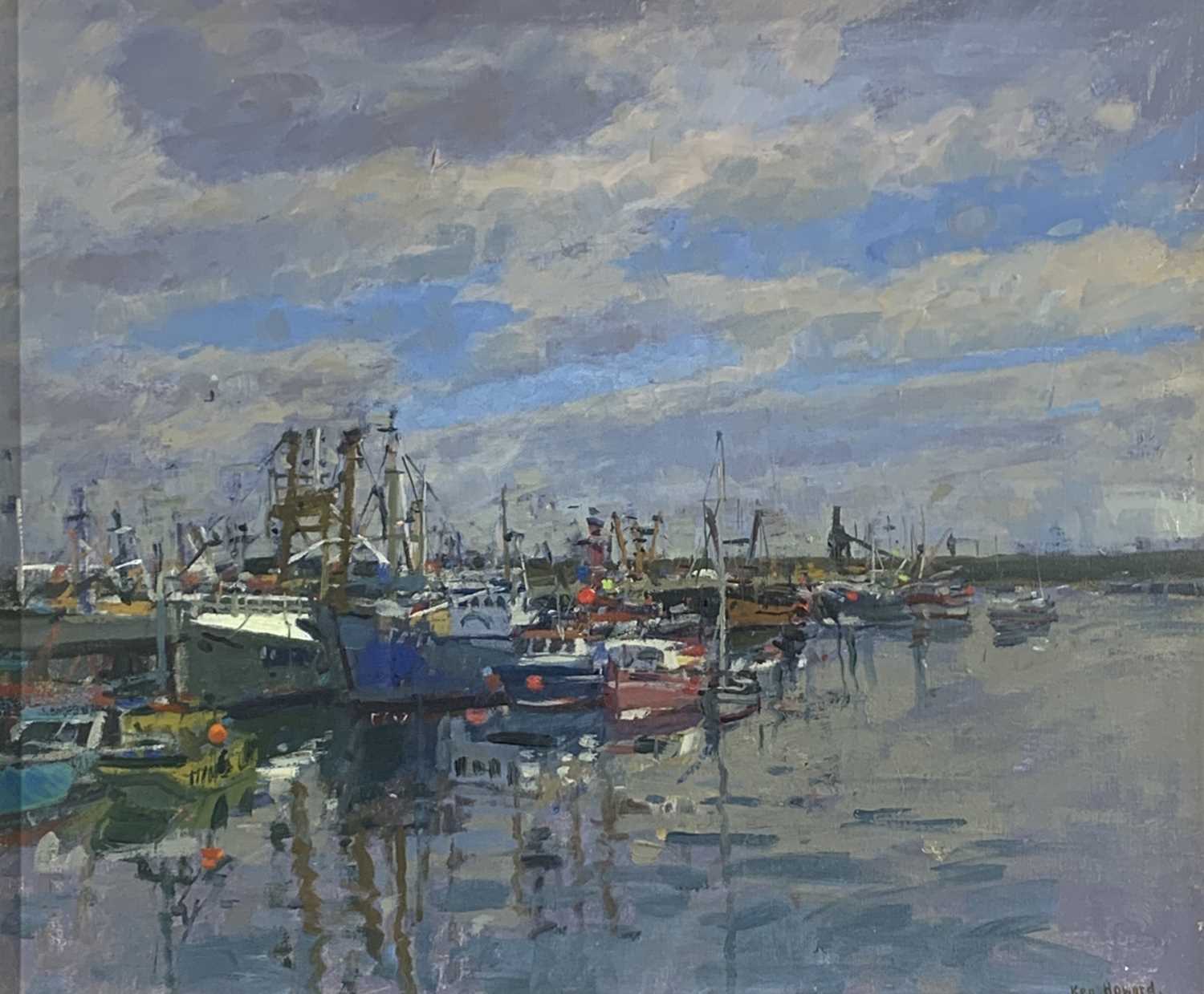 Lot 91 - Ken HOWARD (1932) Newlyn Harbour Oil on canvas...