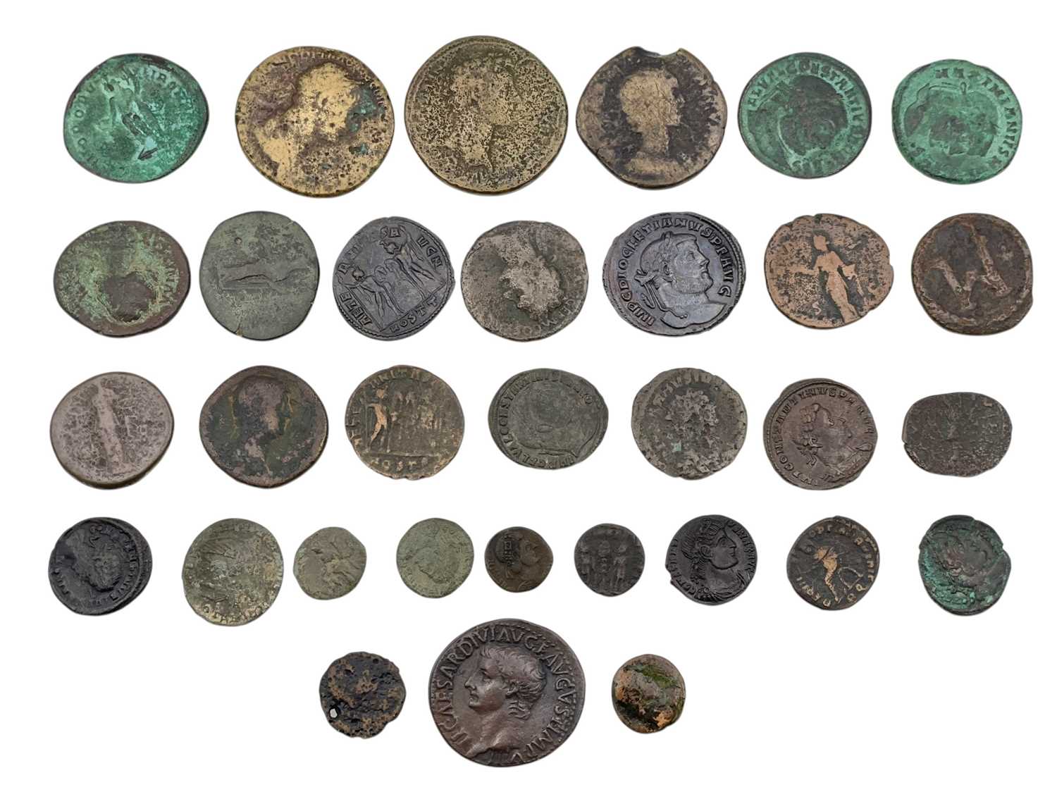 Lot 21 - A selection of Roman Imperial bronze coinage.