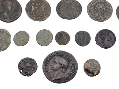 Lot 21 - A selection of Roman Imperial bronze coinage.