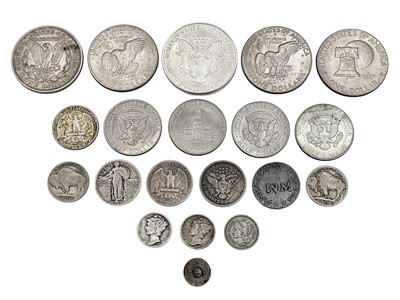 Lot 78 - USA COINAGE - A selection of 19th-20th century USA coinage.