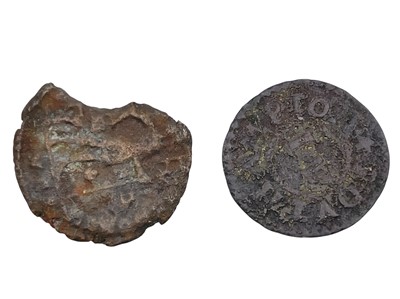 Lot 5 - A selection of miscellaneous coins and medallions.
