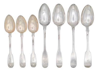 Lot 43 - A George IV silver set of three fiddle and shell pattern teaspoons by Charles Shipway.