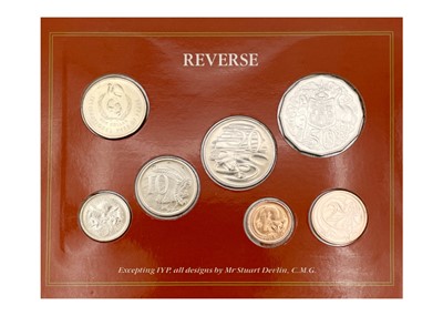 Lot 15 - AUSTRALIA - A Royal Australia Mint 2005 proof set, a 1986 uncirculated set and a part Australia set.