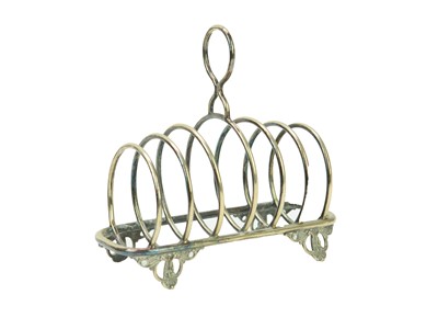 Lot 68 - A matched set of ten silver handled dinner knives