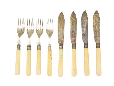 Lot 68 - A matched set of ten silver handled dinner knives