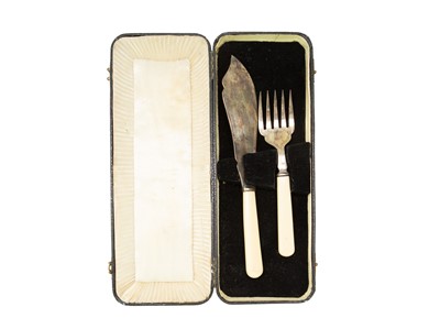 Lot 68 - A matched set of ten silver handled dinner knives