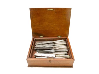 Lot 68 - A matched set of ten silver handled dinner knives