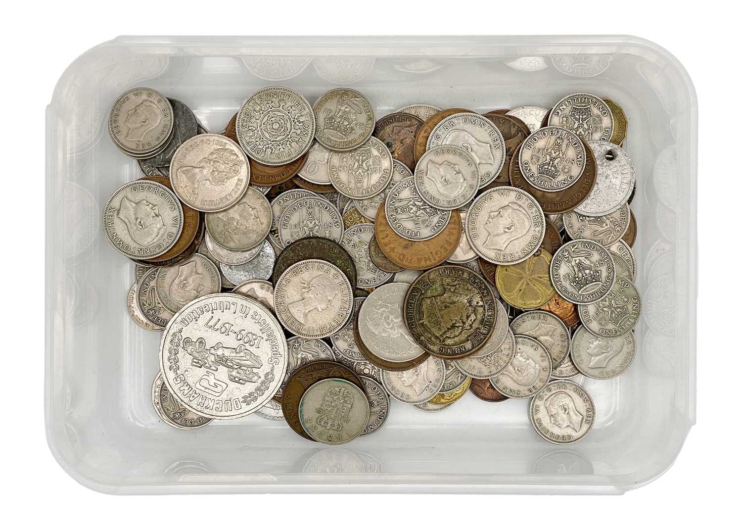Lot 32 - A collection of GB pre-decimal, cupro-nickel, copper and brass coinage.