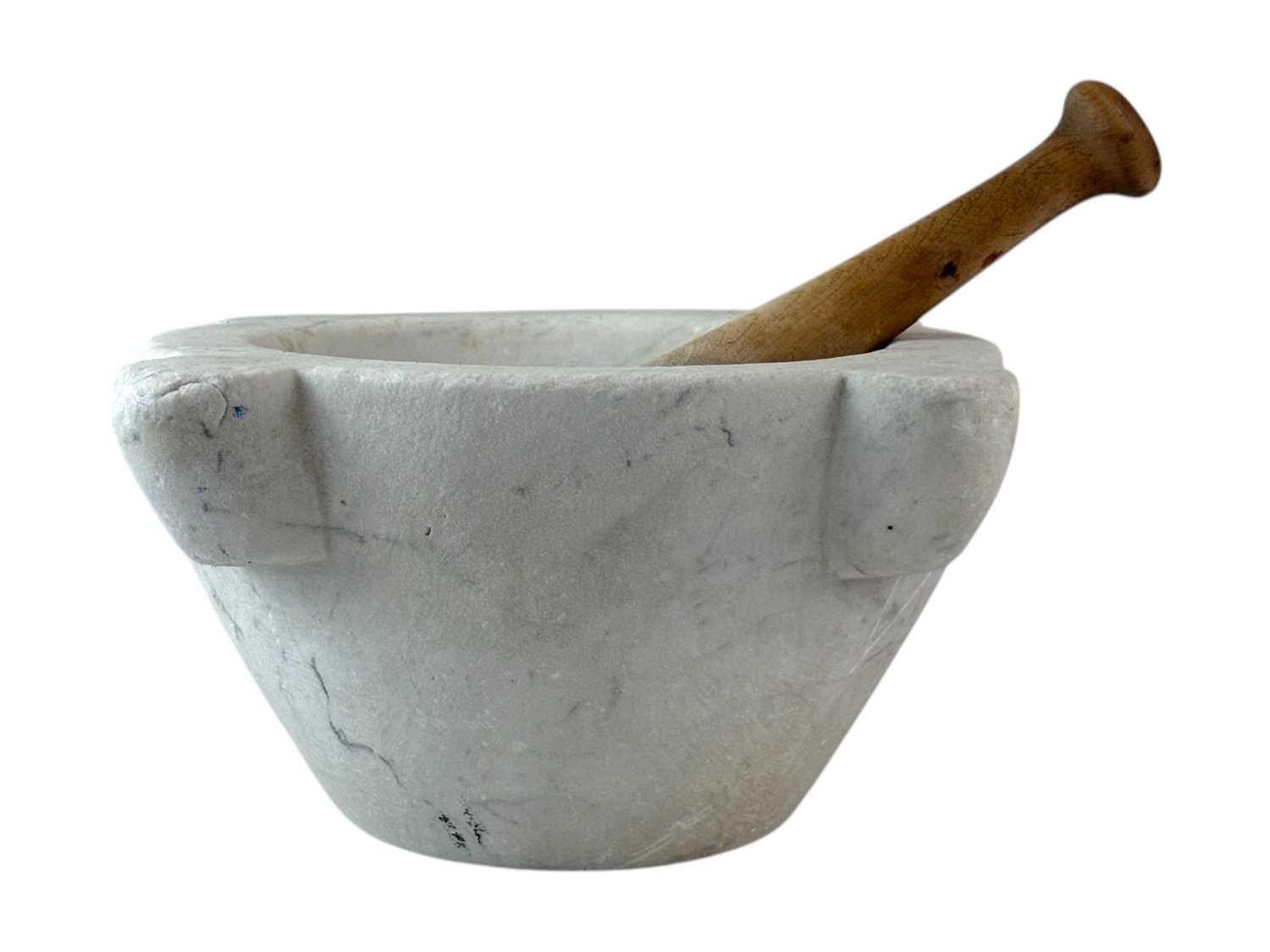 Lot 71 - A Victorian shaped marble mortar.