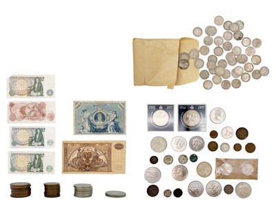 Lot 171 - A selection of GB and World coinage and banknotes.