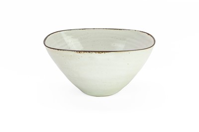 Lot 525 - Lucie RIE (1902-1995)