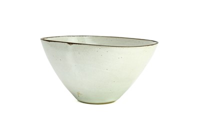 Lot 525 - Lucie RIE (1902-1995)