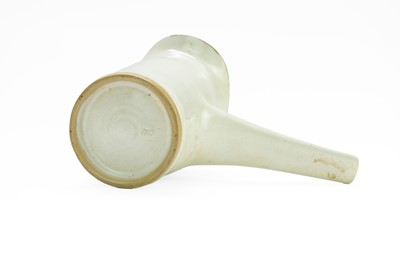 Lot 526 - Lucie RIE (1902-1995)