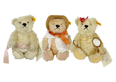 Lot 438 - STEIFF TEDDY BEARS - A collection of three 'Steiff Bears Of The Week' series limited edition bears.