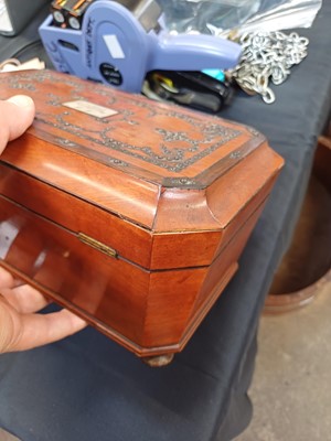Lot 81 - A Satinwood and purple heart banded work box.