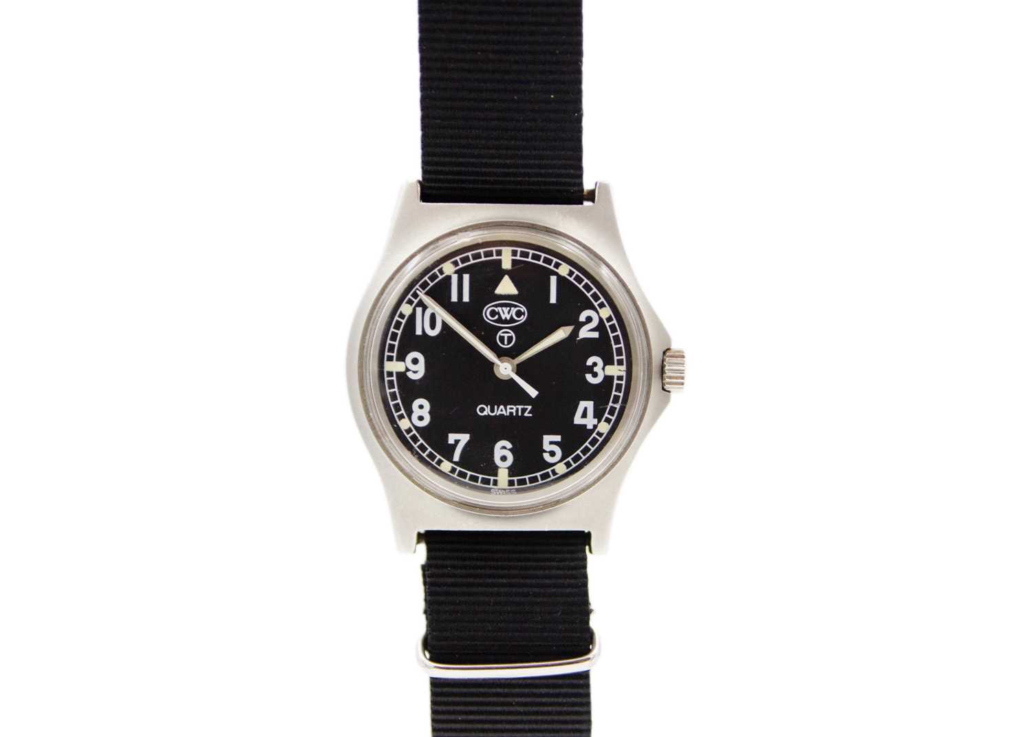 Lot 1047 - CWC - A G10 Royal Navy Issue stainless steel gentleman's quartz wristwatch.