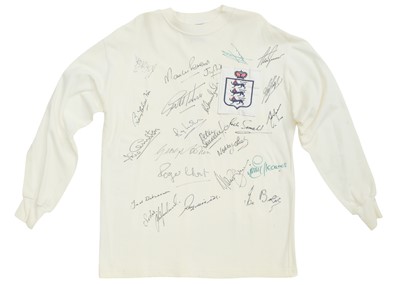 Lot 305 - A replica Toffs & Co Old Fashioned England Football Shirt
