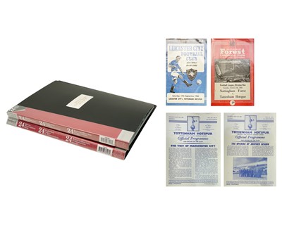 Lot 289 - Tottenham Hotspurs 1960./1961 complete run of home and away football programmes
