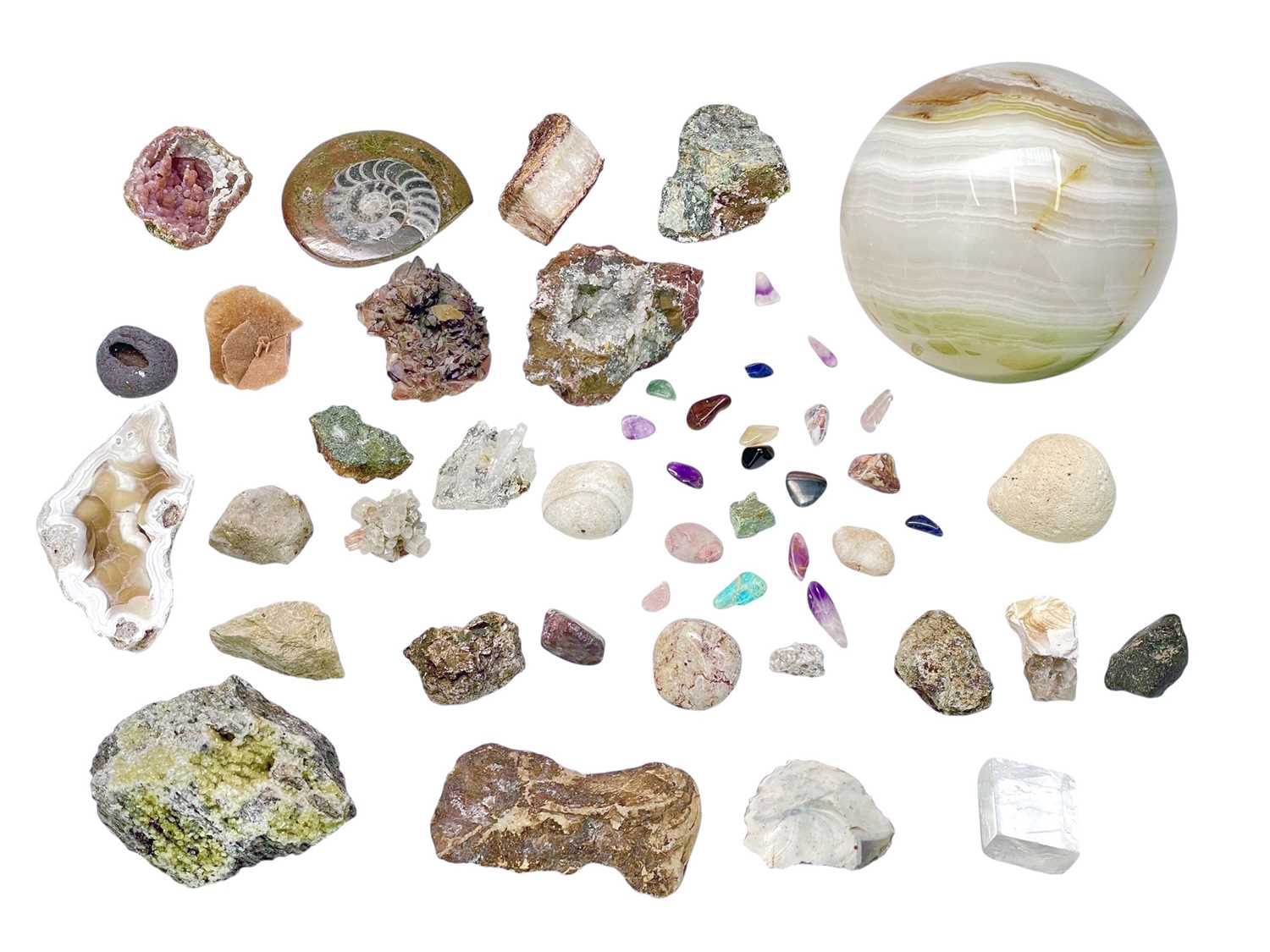 Lot 6 - An onyx orb with onyx stand.