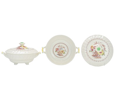 Lot 333 - A Royal Doulton 'Grantham' pattern part dinner service.