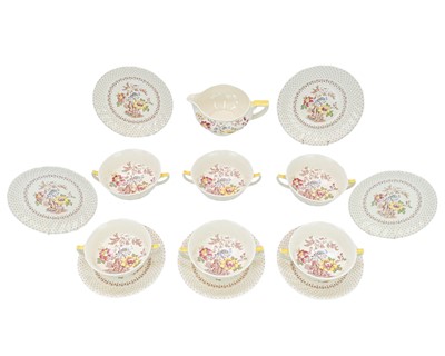 Lot 333 - A Royal Doulton 'Grantham' pattern part dinner service.