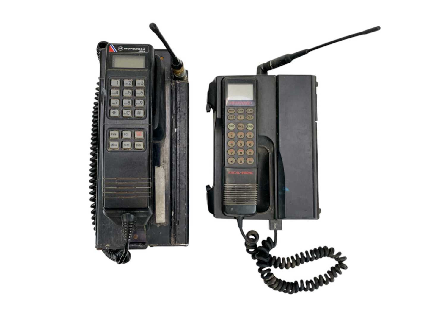 Lot 44 - A Motorola 4800x mobile 'brick' telephone.