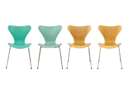 Lot 733 - Four Arne Jacobsen series 7 chairs.