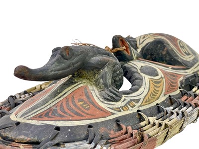 Lot 41 - A Sepik River mask.