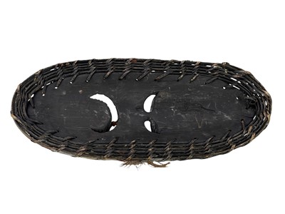 Lot 41 - A Sepik River mask.