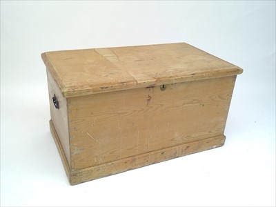 Lot 3435 - A pine blanket box, height 53.5cm, width...